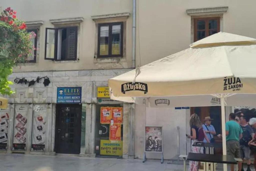 Apartman Julija 1 Риека Экстерьер фото